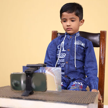 Mobile Screen Magnifier With Mobile Stand (PSA)